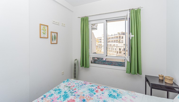 Resale - Apartment - Campoamor