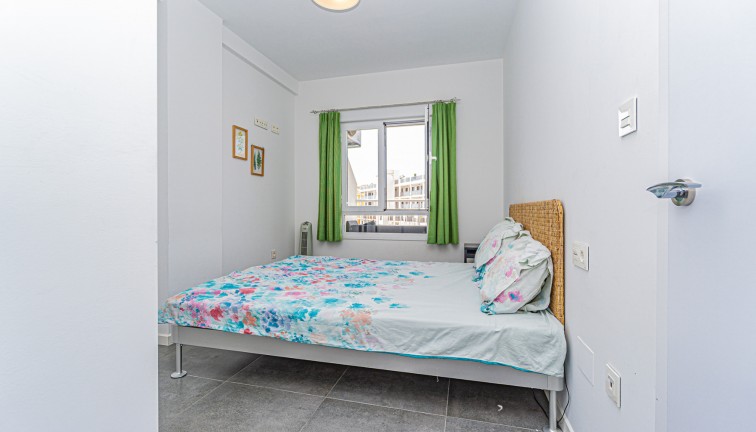 Resale - Apartment - Campoamor