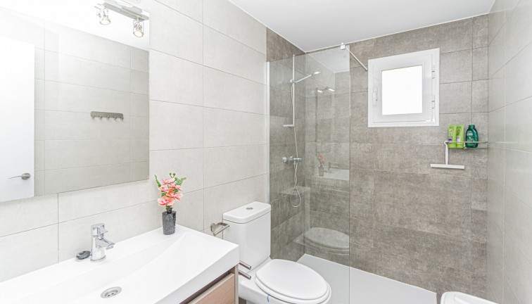 Resale - Apartment - Campoamor