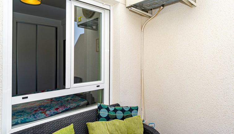 Resale - Apartment - Campoamor