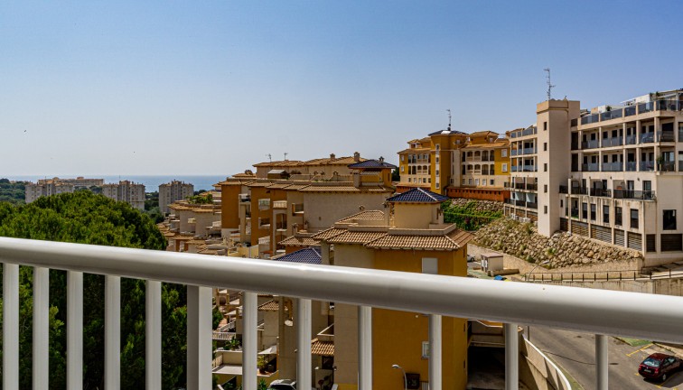 Resale - Apartment - Campoamor