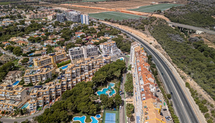 Resale - Apartment - Campoamor