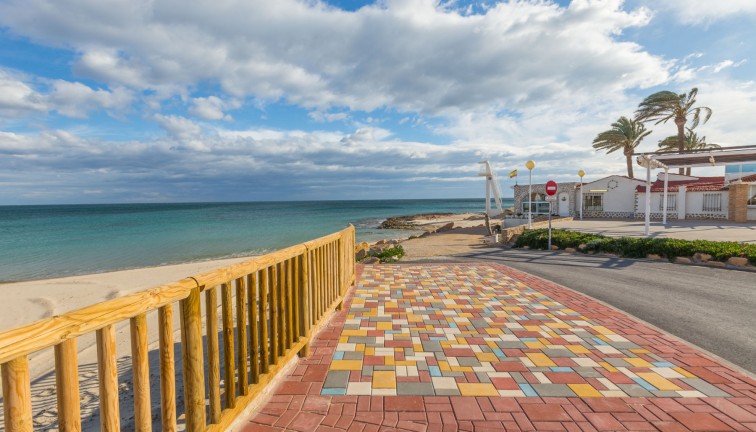 Resale - Apartment - Campoamor