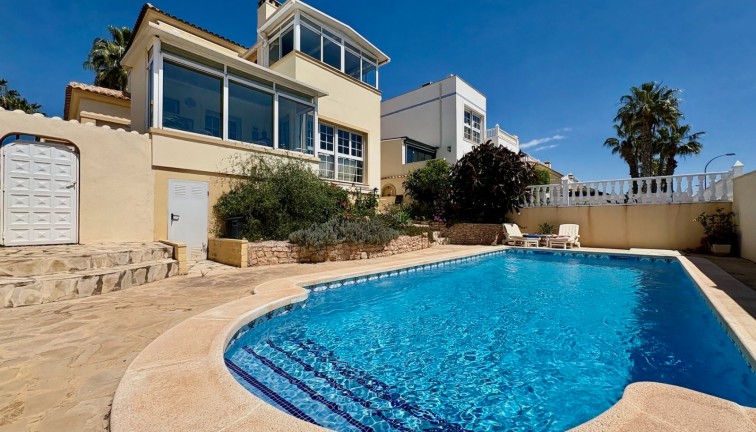 Resale - Chalet - Orihuela - Villamartín