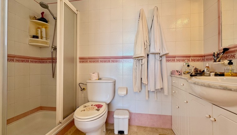 Resale - Chalet - Orihuela - Villamartín