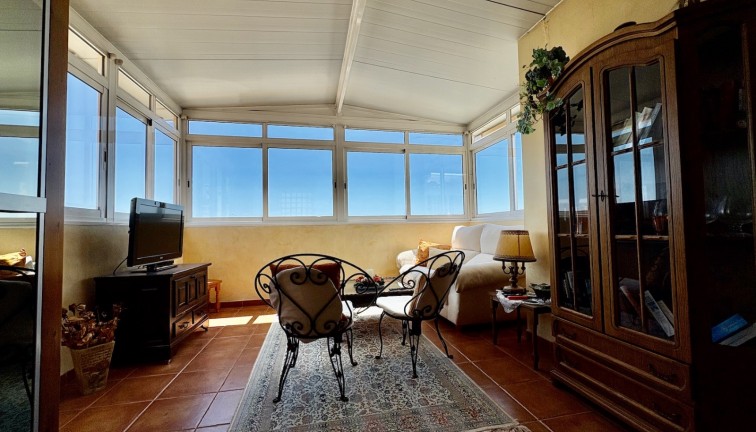 Resale - Chalet - Orihuela - Villamartín