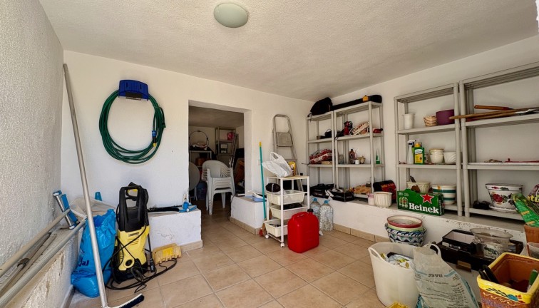 Resale - Chalet - Orihuela - Villamartín