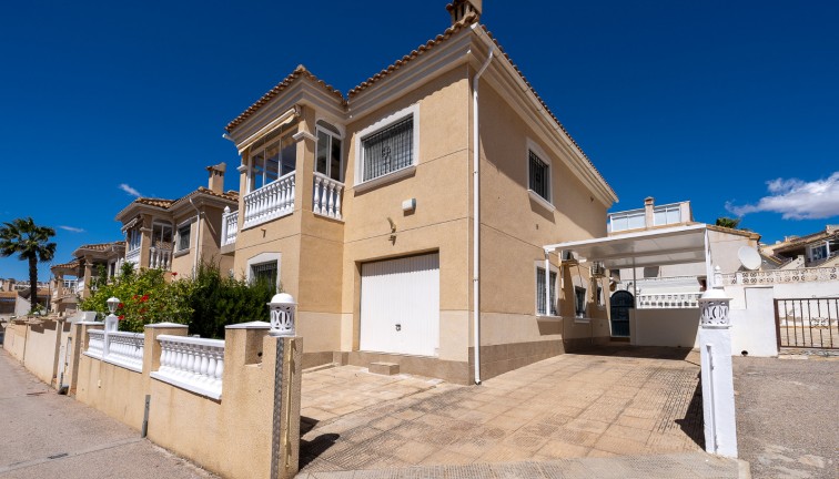 Resale - Chalet - Villamartín