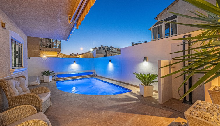 Resale - Chalet - Villamartín