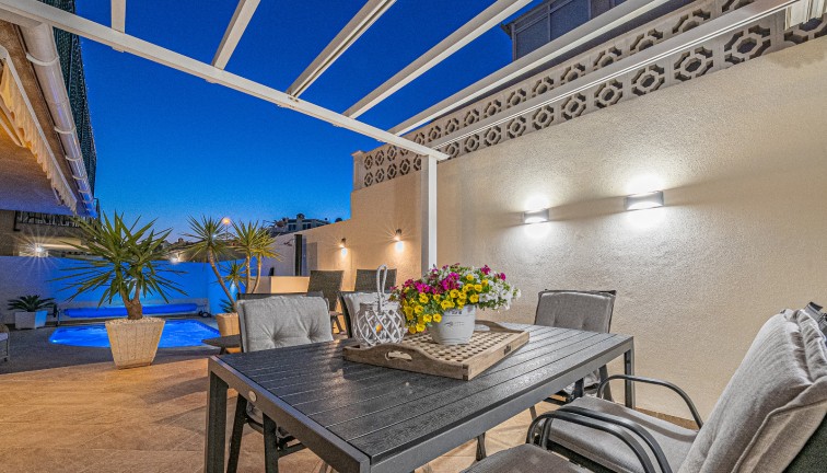 Resale - Chalet - Villamartín