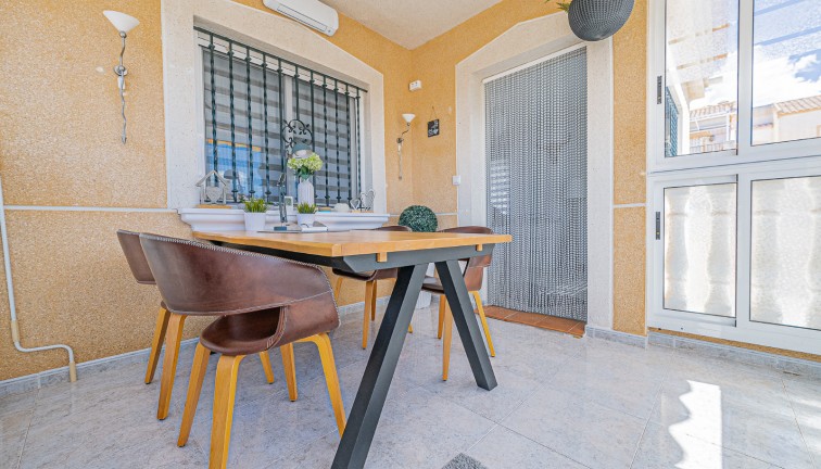 Resale - Chalet - Villamartín