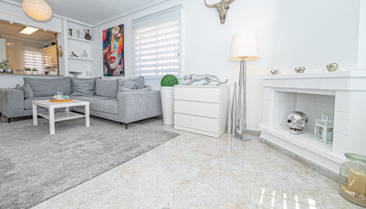 Resale - Chalet - Villamartín