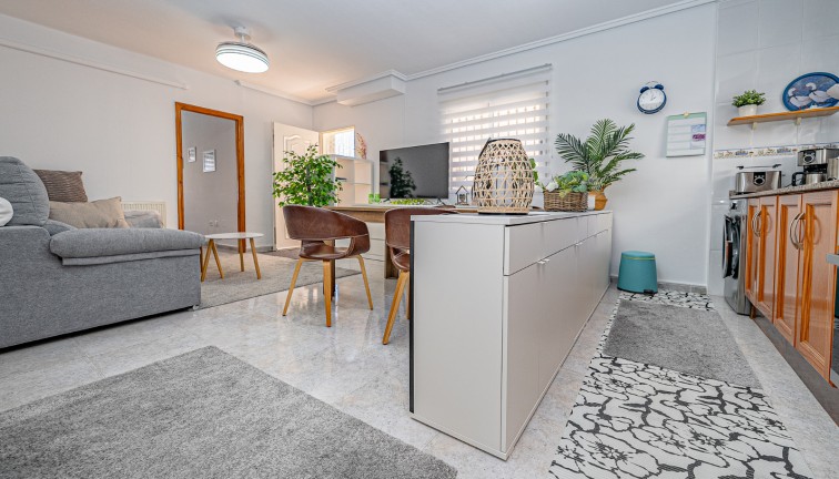 Resale - Chalet - Villamartín