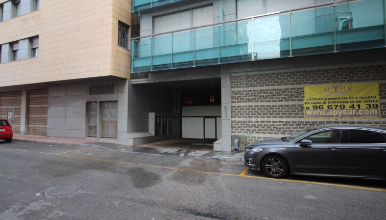 Resale - Apartment - Torrevieja - Playa de los Locos