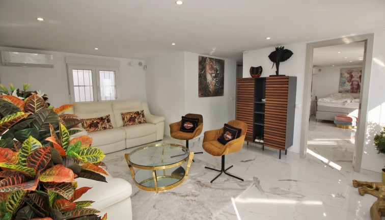 Resale - Chalet - Villamartín