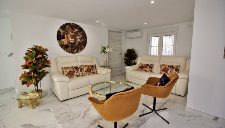 Resale - Chalet - Villamartín