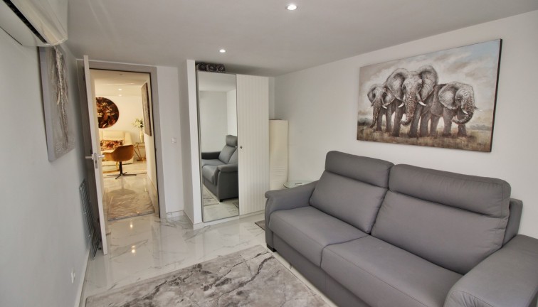 Resale - Chalet - Villamartín