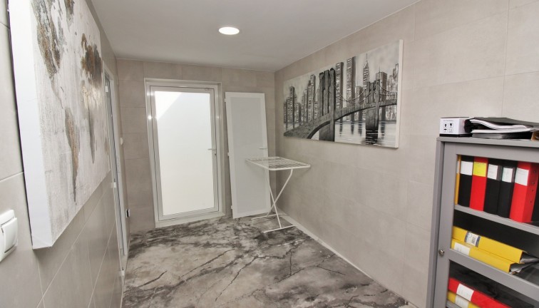 Resale - Chalet - Villamartín