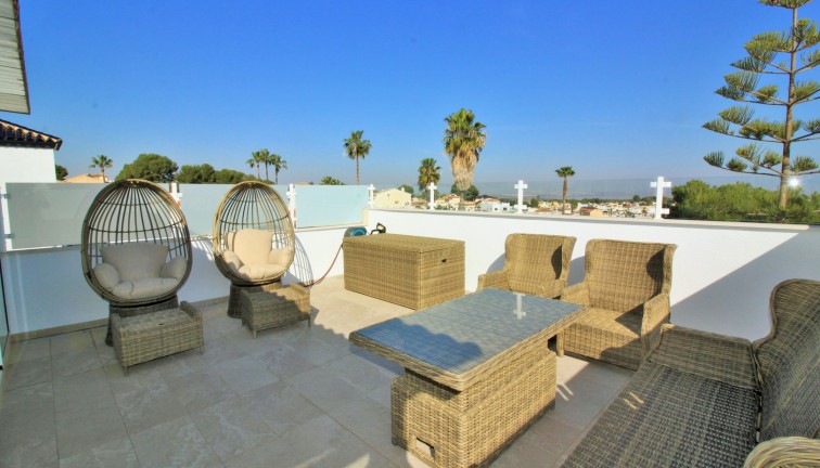 Resale - Chalet - Villamartín