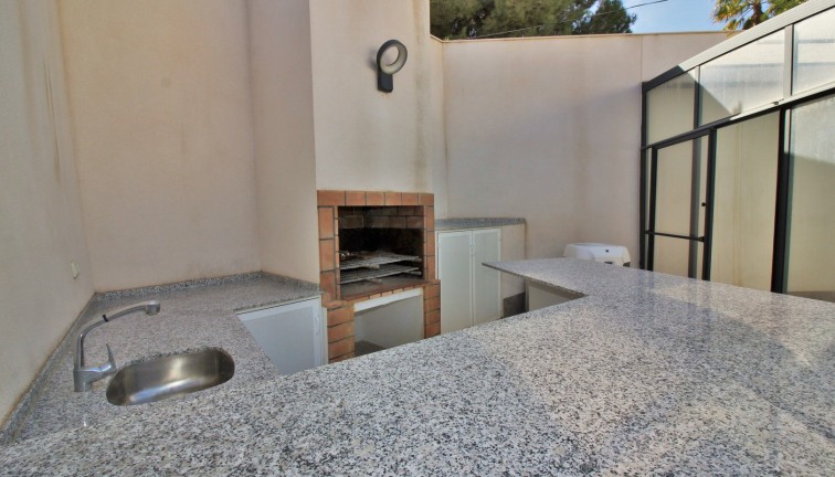 Resale - Chalet - Villamartín