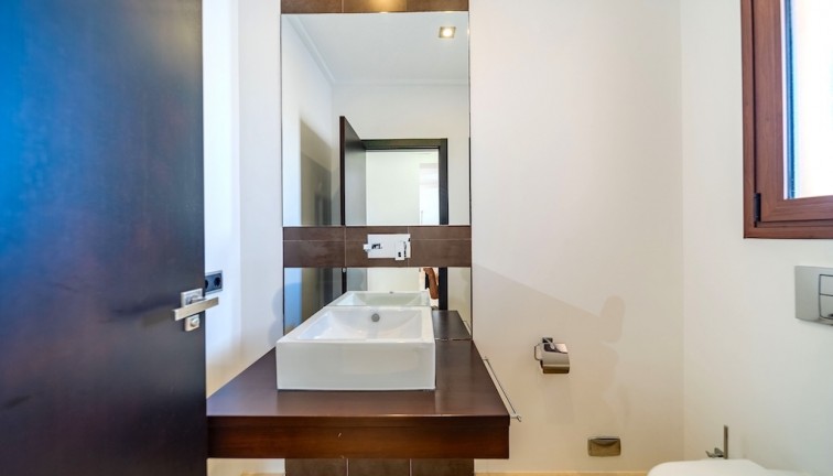 Resale - Chalet - Cabo Roig