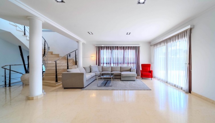 Resale - Chalet - Cabo Roig