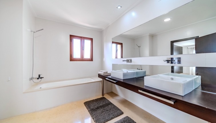 Resale - Chalet - Cabo Roig