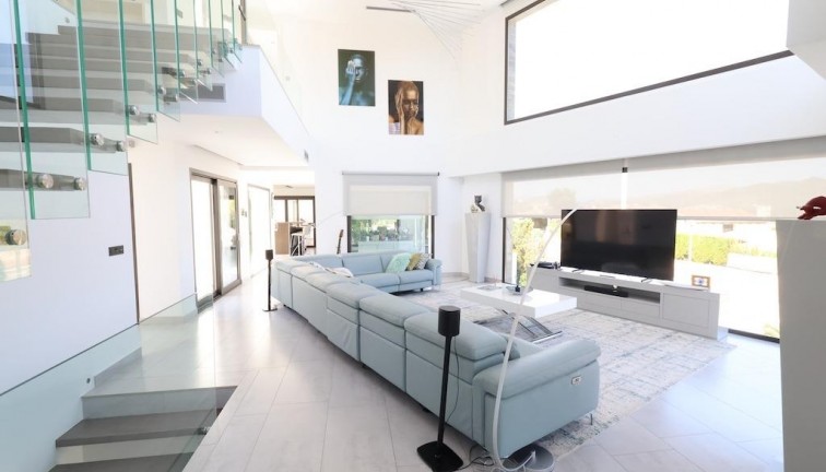 Jälleenmyynti - Erillistalo - Jávea - Monte Olimpo