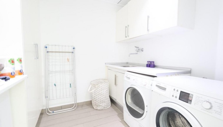 Jälleenmyynti - Erillistalo - Jávea - Monte Olimpo