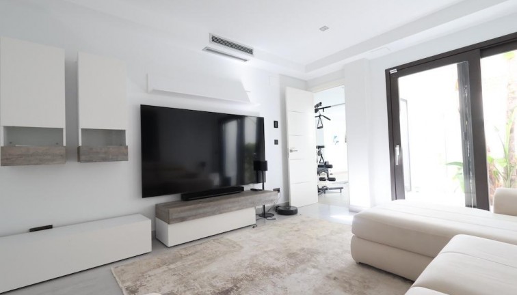 Jälleenmyynti - Erillistalo - Jávea - Monte Olimpo