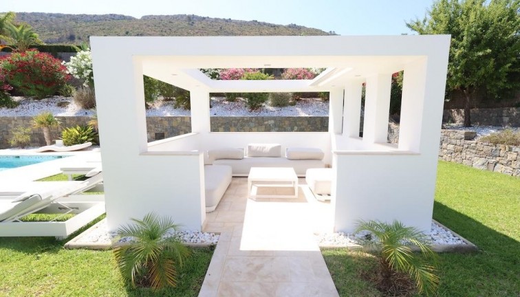 Jälleenmyynti - Erillistalo - Jávea - Monte Olimpo