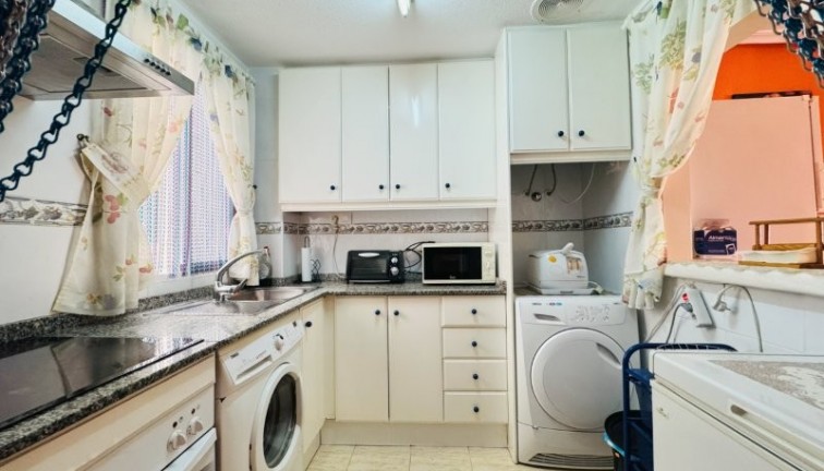 Återförsäljning - Lägenhet - La Mata - LA MATA