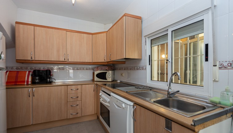 Reventa - Casa adosada - La Zenia