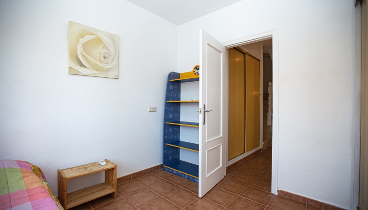 Reventa - Casa adosada - La Zenia