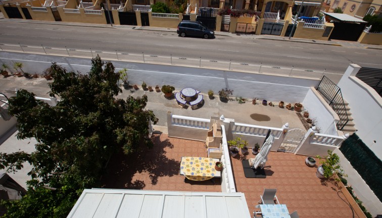 Reventa - Casa adosada - La Zenia