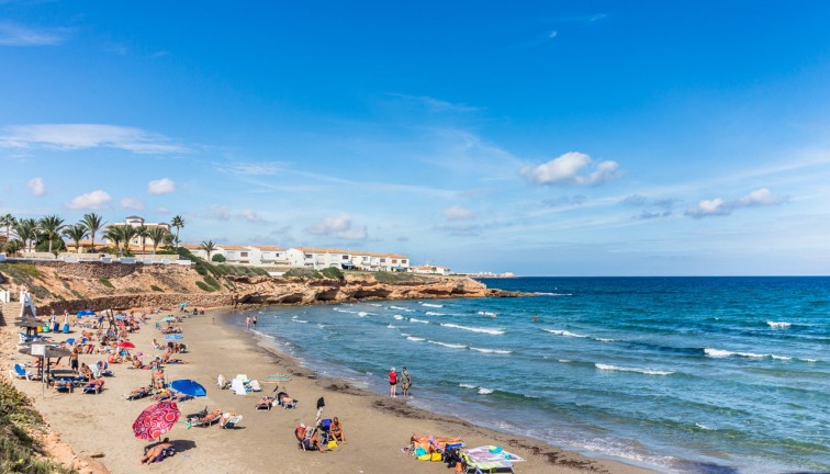 Reventa - Casa adosada - La Zenia