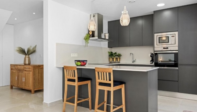 Resale - Chalet - San Miguel de Salinas