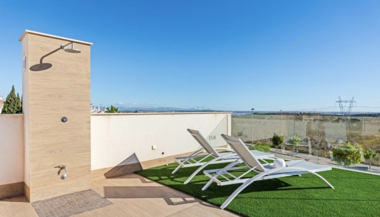 Resale - Chalet - San Miguel de Salinas