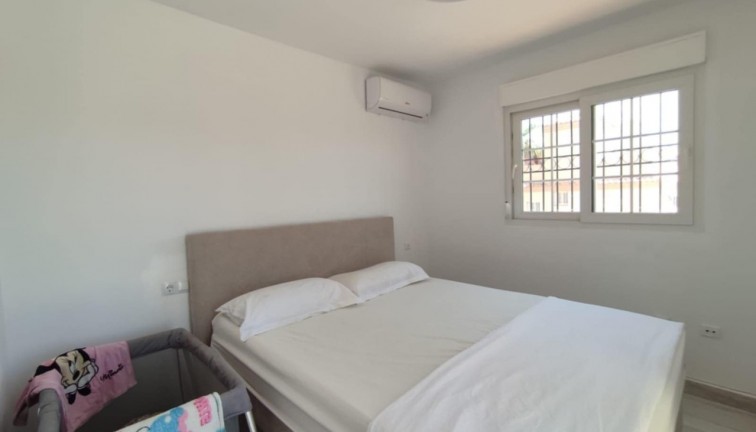 Resale - Semi-Detached - Playa Flamenca