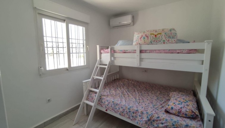 Resale - Semi-Detached - Playa Flamenca