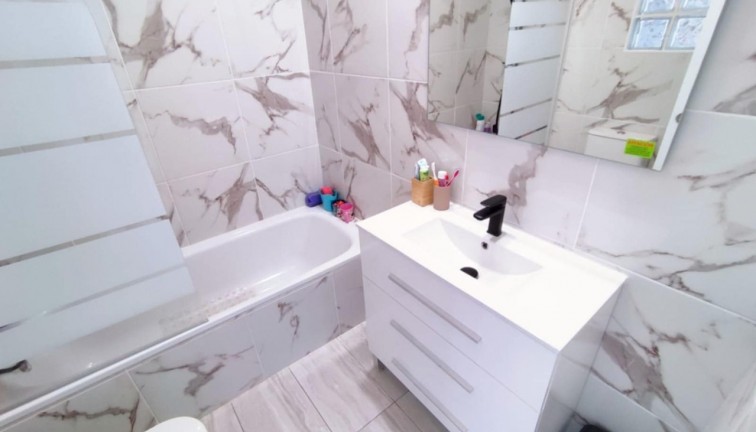 Resale - Semi-Detached - Playa Flamenca