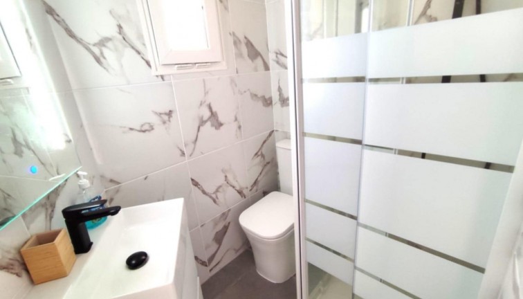 Resale - Semi-Detached - Playa Flamenca