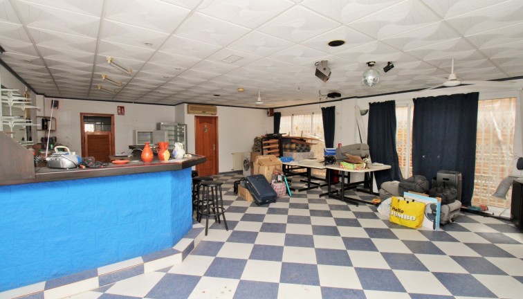 Återförsäljning - Kommersiell - Villamartín