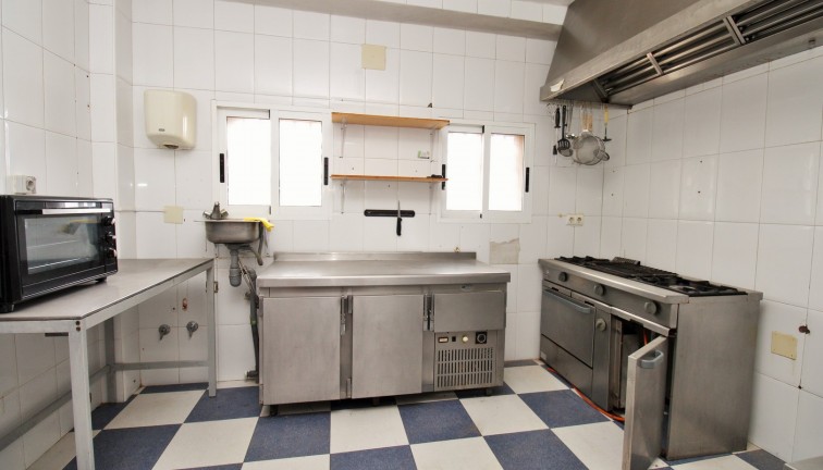 Återförsäljning - Kommersiell - Villamartín