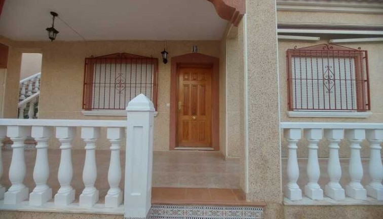 Resale - Chalet - Algorfa