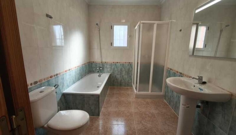 Resale - Chalet - Algorfa