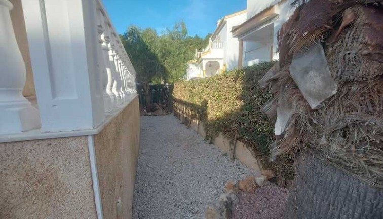 Resale - Chalet - Algorfa