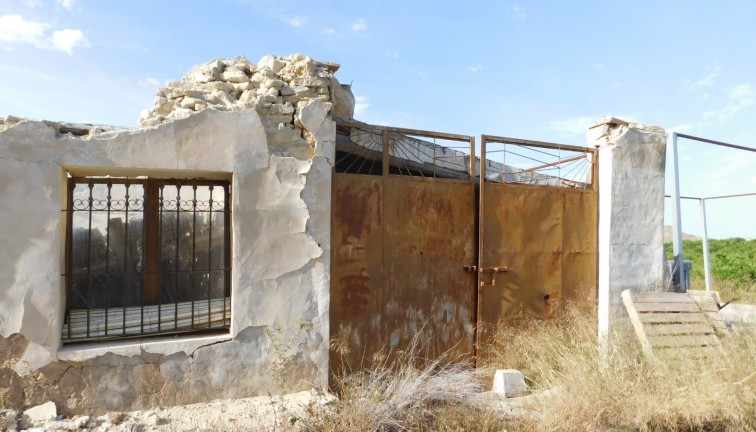 Jälleenmyynti - Tontti - Torremendo