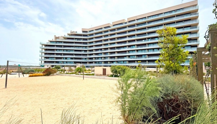 Resale - Apartment - Cartagena - Playa Honda