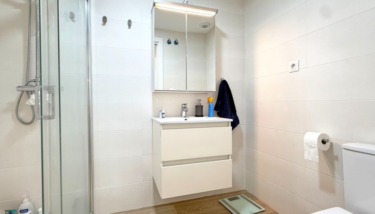 Resale - Apartment - Cartagena - Playa Honda